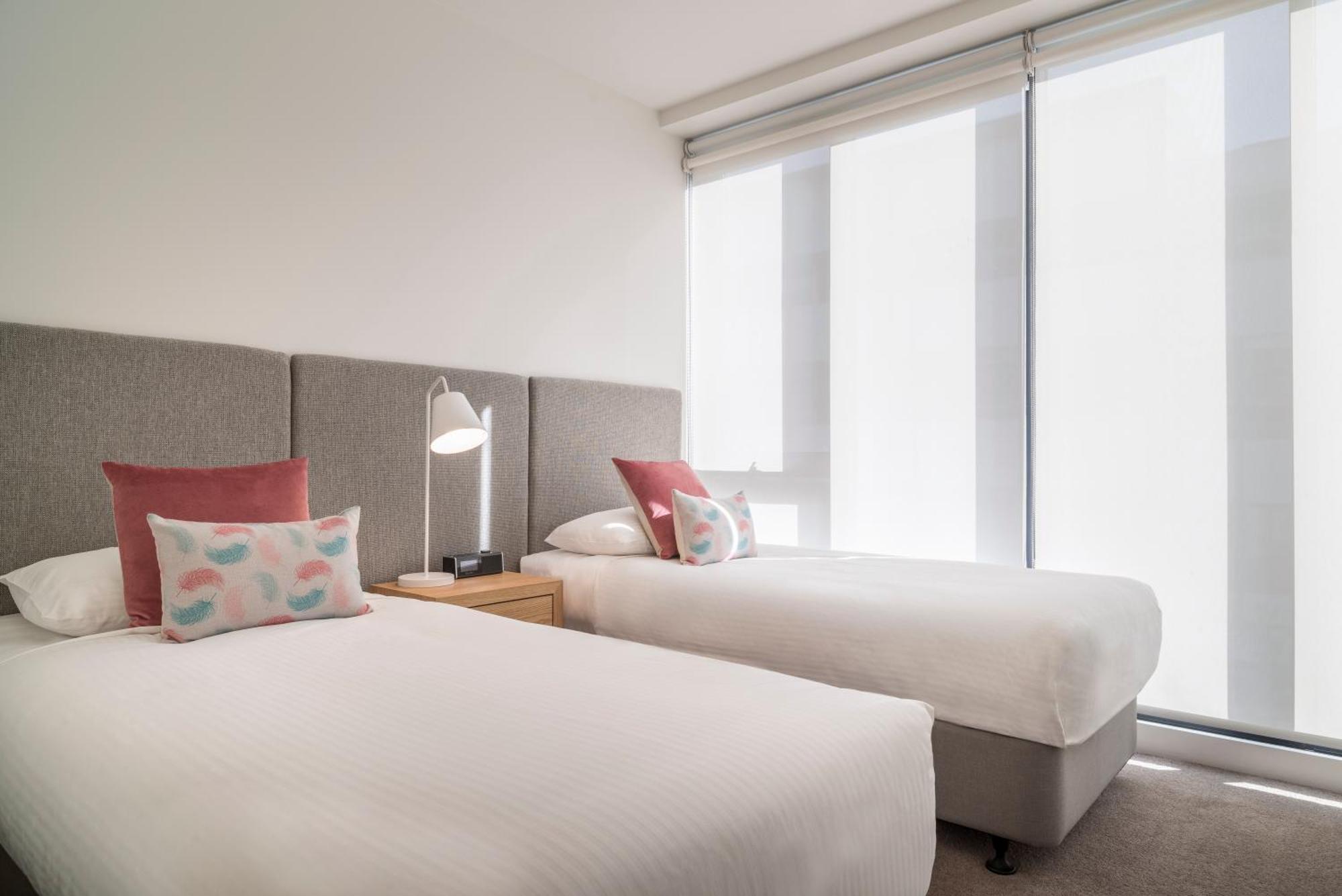 Caroline Serviced Apartments Sandringham Room photo